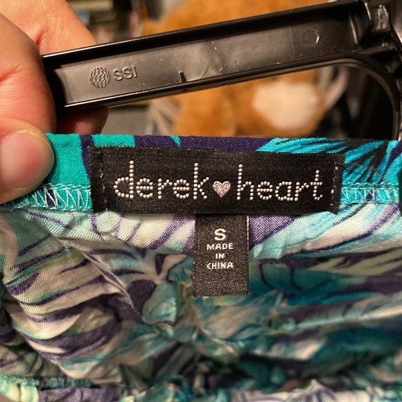 Derek Heart Tropical Tank Top & Shorts Set - Picture 4 of 10